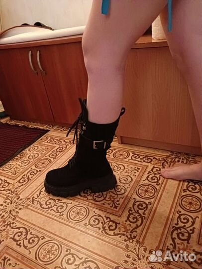 Ботинки женские 37 38 размер