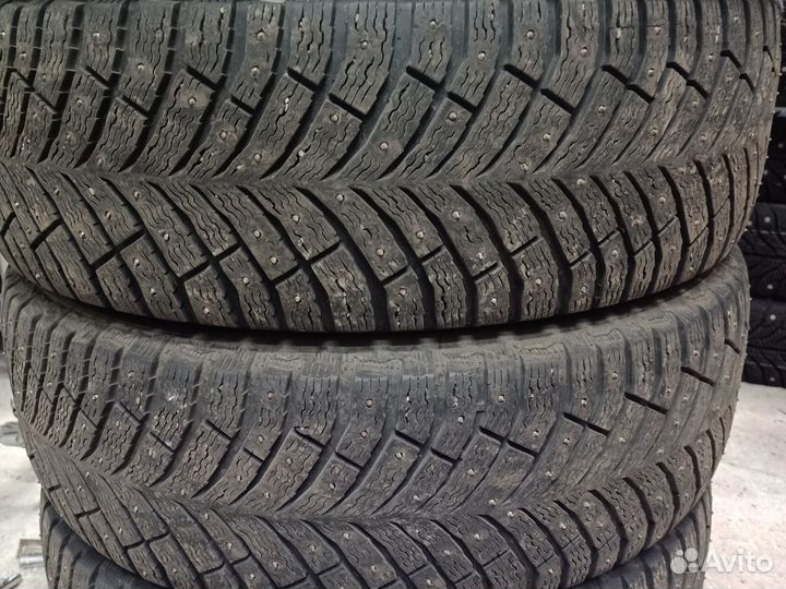 Michelin X-Ice North 4 SUV 235/65 R17 108T