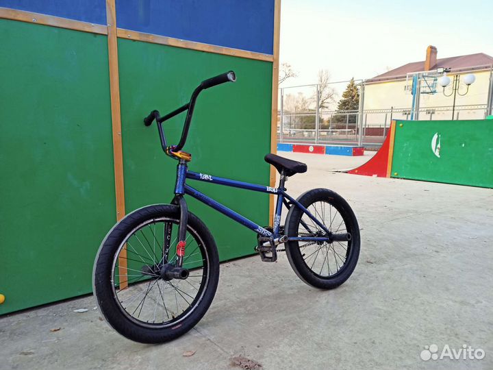 Трюковой велосипед bmx