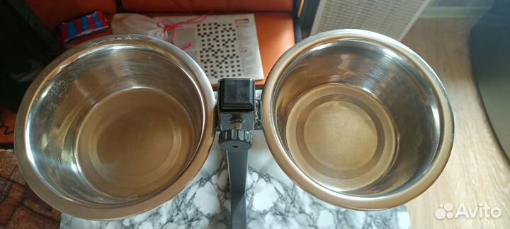 Миски на подставке