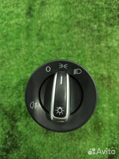 Переключатель света Volkswagen Polo седан 1.6 cfna