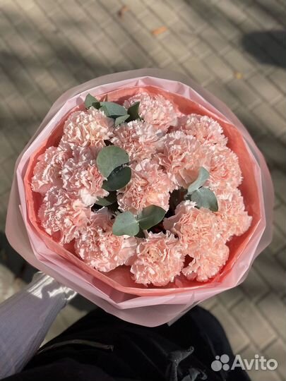 Доставка цветов и букетов, свадебный букет