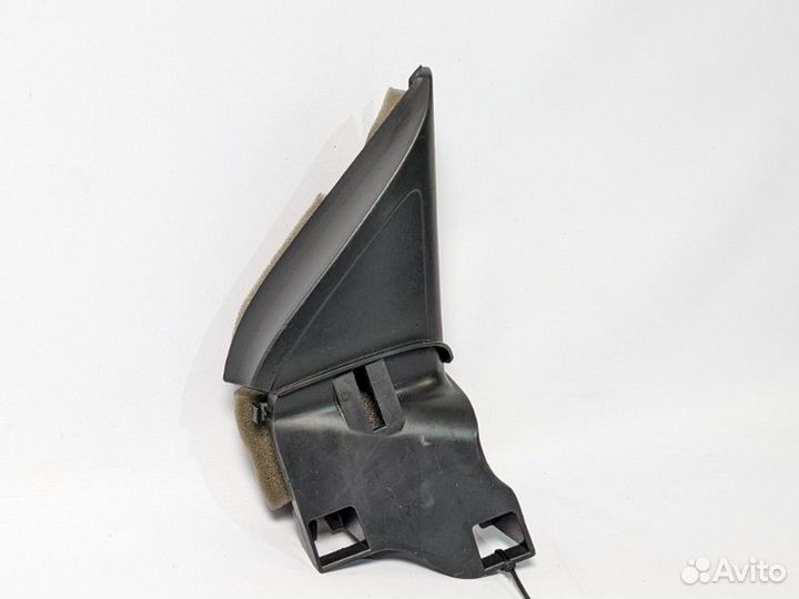 Уголок двери передний правый Vw Jetta 1.6 CLR 2013