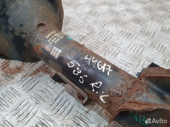 Амортизатор передний, Mercedes Vito W639 2007