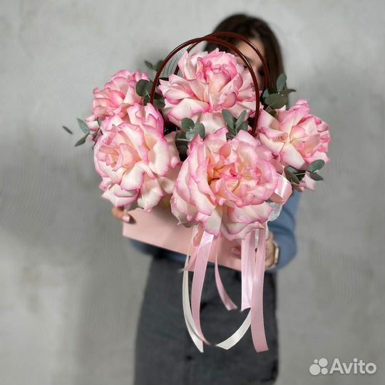 Цветы в сумочке Нежная роза