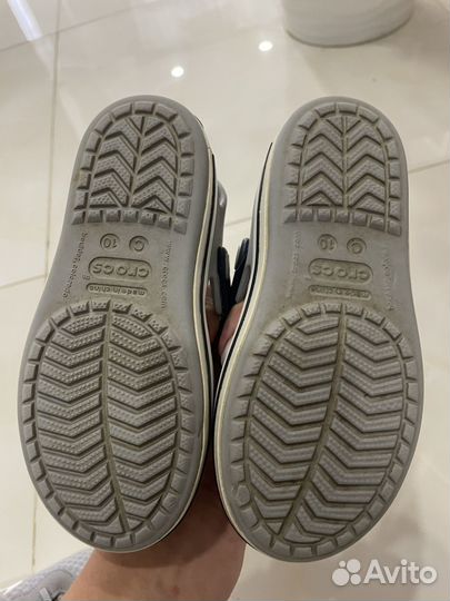 Сандалии crocs детские 27