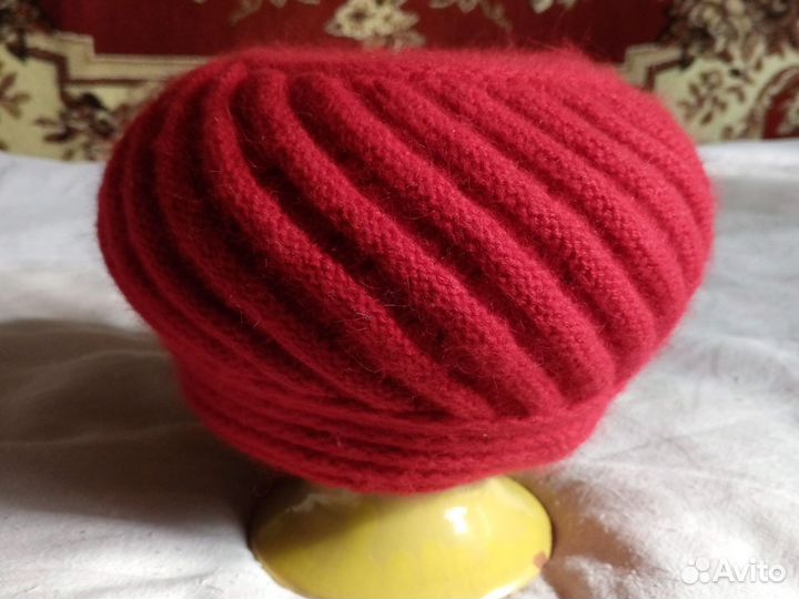 Берет женский