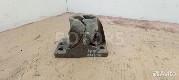 Кронштейн крепления подкрылка Volvo FH 3 2015