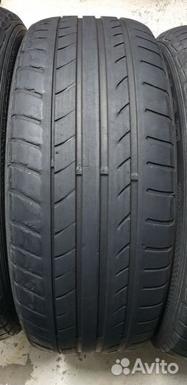 Dunlop SP Sport Maxx TT DSST 225/60 R17 99V