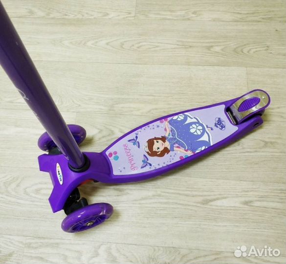 Самокат Макси Disney