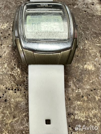 Наручные электроные часы Casio illuminator