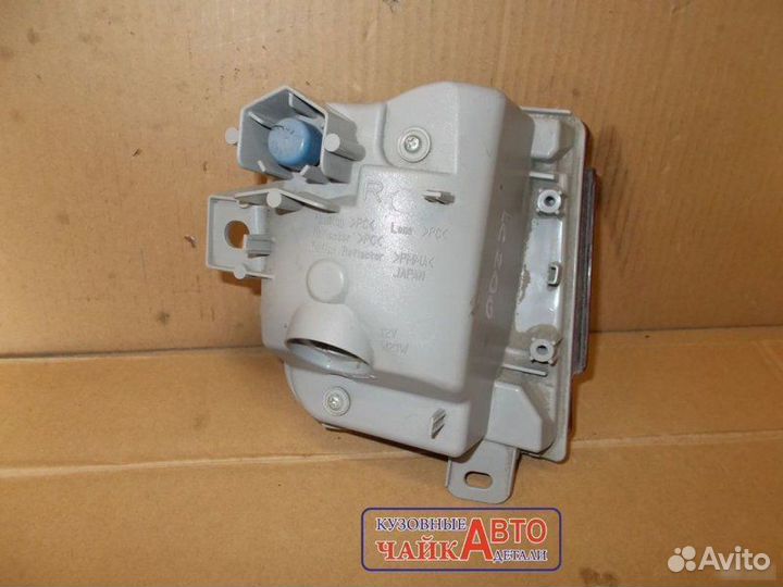 Птф задний правый Toyota Land Cruiser 200 2015