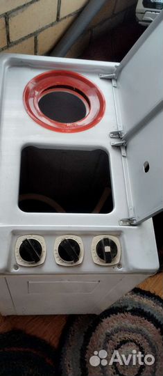 Стиральная машинка Чайка-3