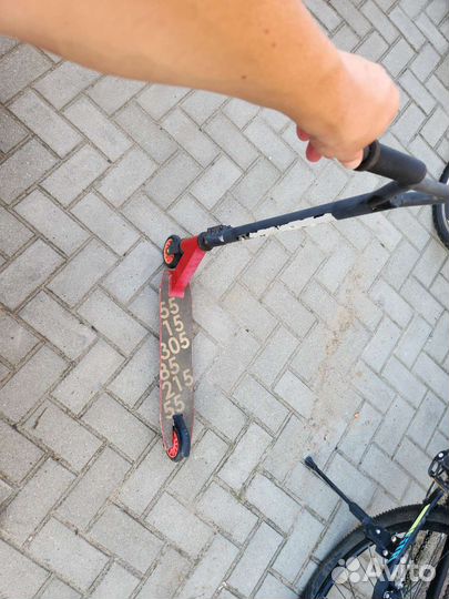 Трюковой самокат