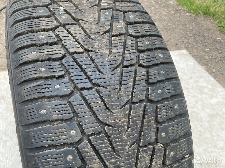 Nokian Tyres Hakkapeliitta 7 SUV 295/40 R21
