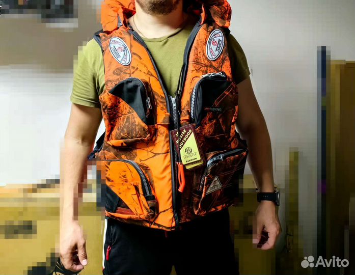 Спасательный жилет с карманами