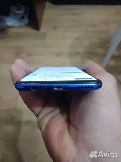 HUAWEI P Smart (2019), 3/64 ГБ