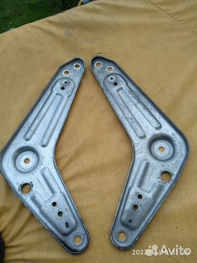 Реактивная тяга задней подвески бмв е70 е71 Япония