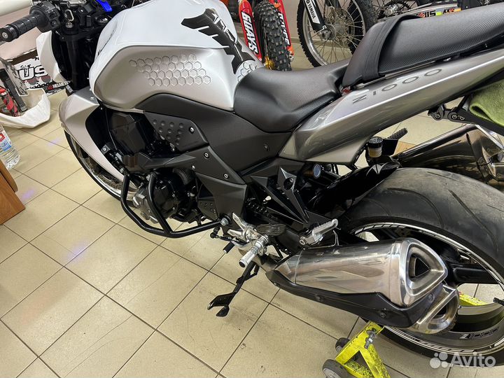 Kawasaki z1000