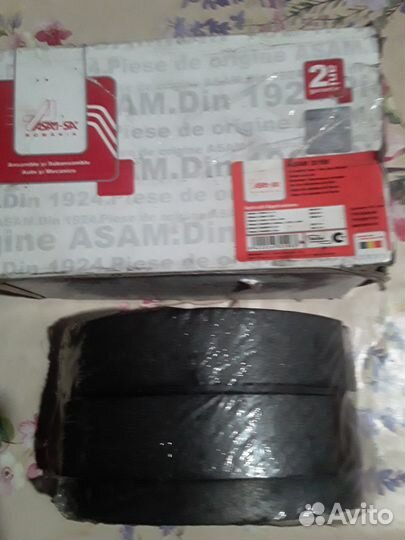 Тормозные колодки задние на рено логан1