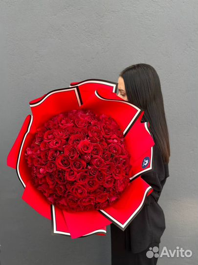 101 красная роза с доставкой по Красноярску
