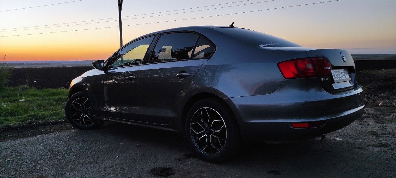 Volkswagen Jetta: фото владельца