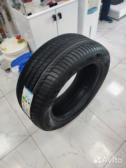 Continental ContiPremiumContact 6 285/50 R20