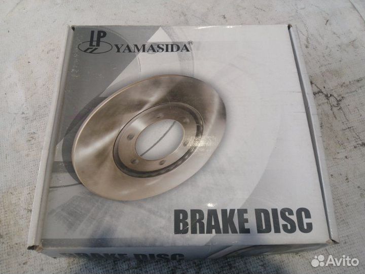 Диск тормозной передний Mitsubishi Fuso Canter