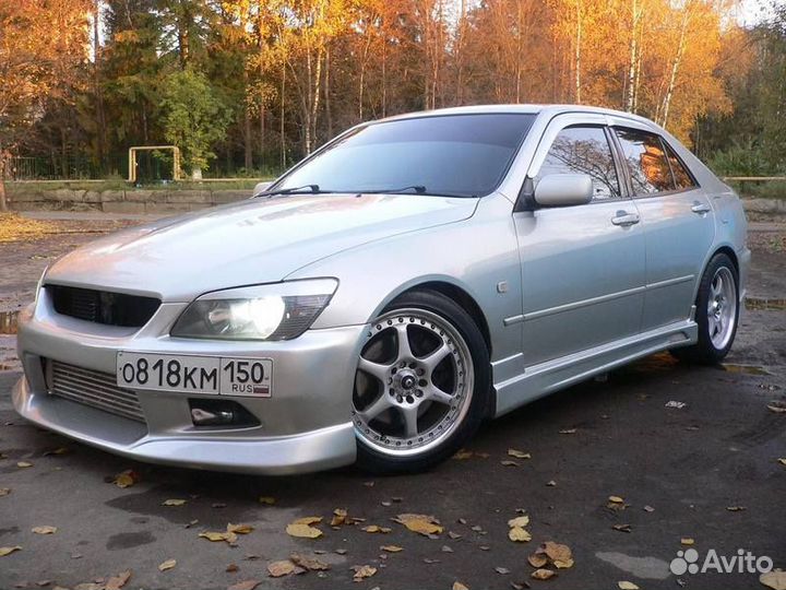 Передний бампер C-west Toyota Altezza / Lexus IS 1