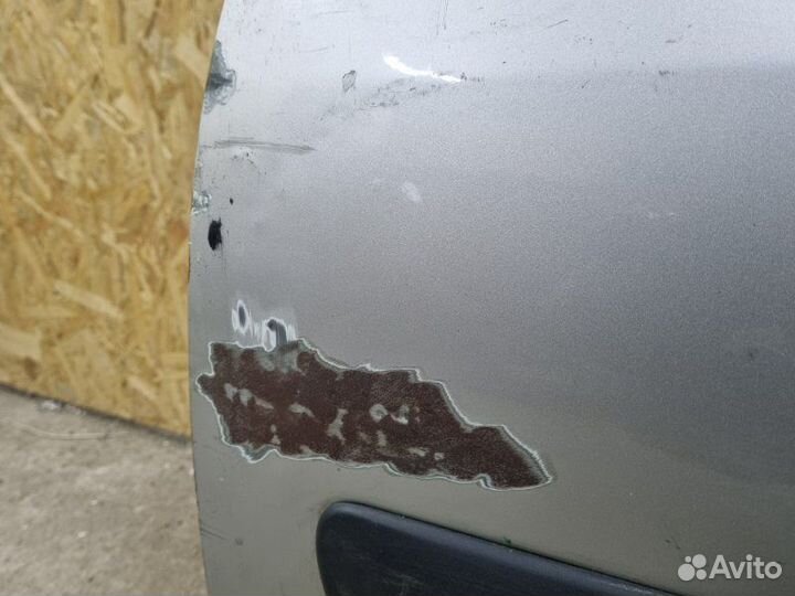 Дверь передняя левая Vaz LADA Largus С 2011