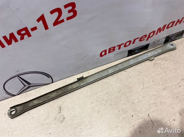 Распорка Mercedes C180 C204 271.820 2012