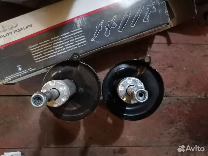 Передние стойки амортизаторов на volkswagen