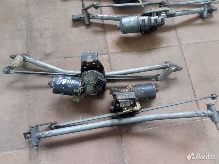Трапеция дворников Ауди в3
