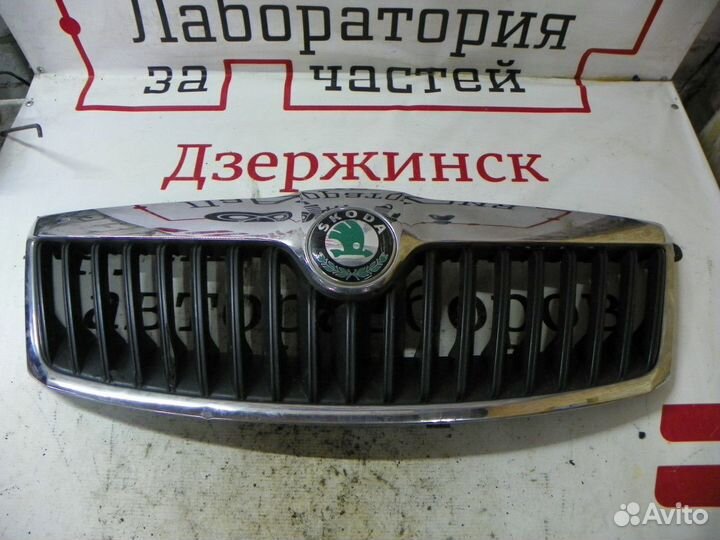Решетка радиатора Skoda Octavia