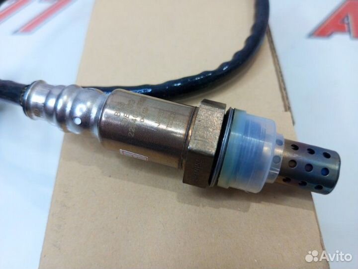 Датчик кислорода Suzuki M16A Denso 1821370H01