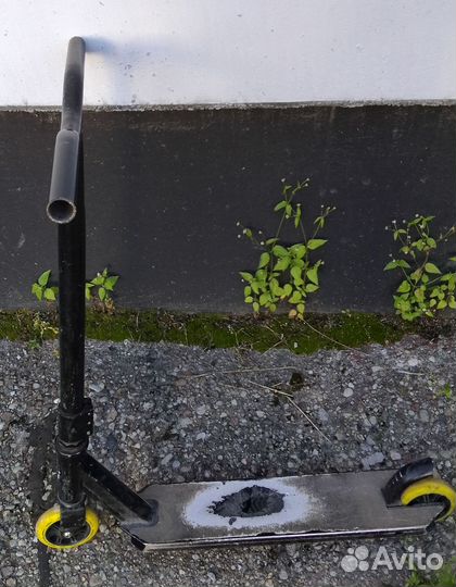 Трюковой самокат