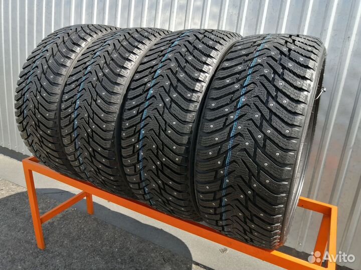 Nokian Tyres Hakkapeliitta 8 245/35 R21 101N