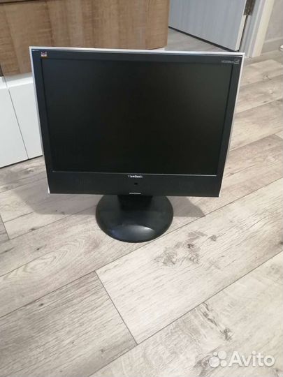 Монитор Viewsonic 19