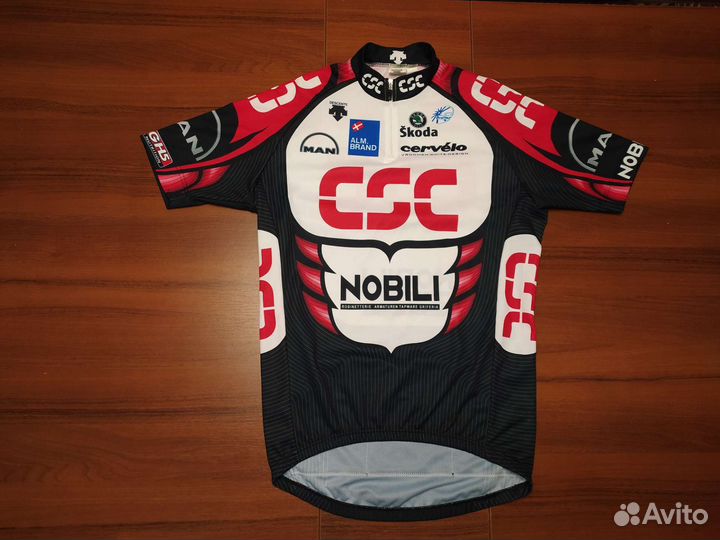 Велоджерси Descente Италия