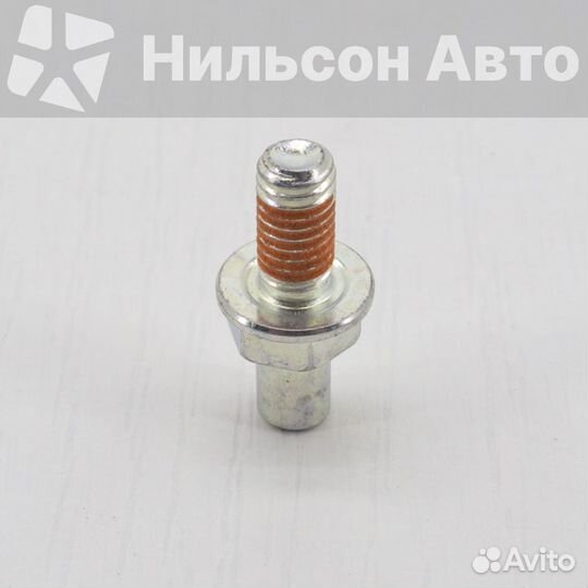 Шпилька тахометра isuzu ELF, оригинал