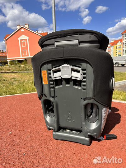 Детское автокресло britax romer
