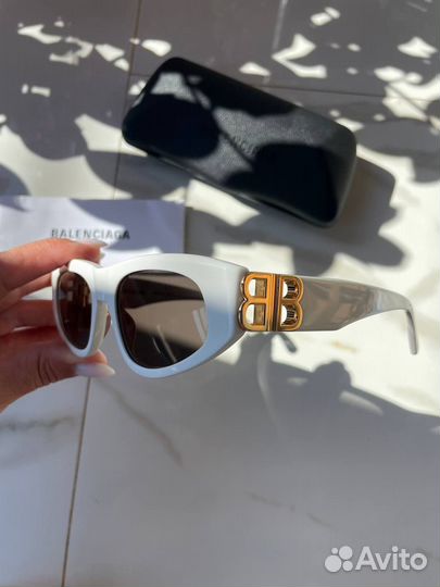 Очки Balenciaga