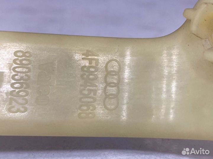 Крепление фонаря правое Audi A6 Allroad C6 AUK