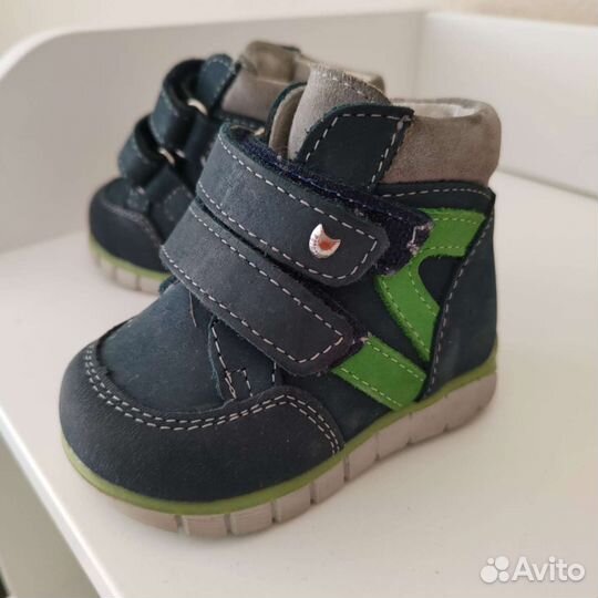 Ботинки детские