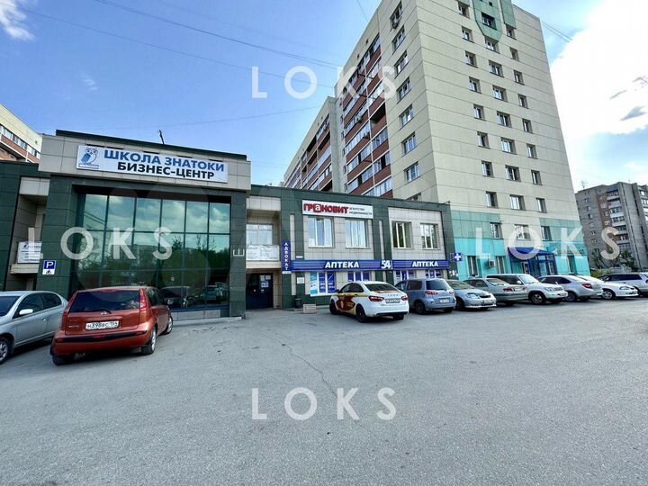 Офис, 58 м² с ремонтом, ул. Громова 17/1