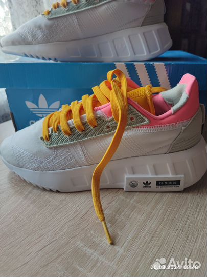 Кроссовки женские adidas размер 37, uk 5,Новые