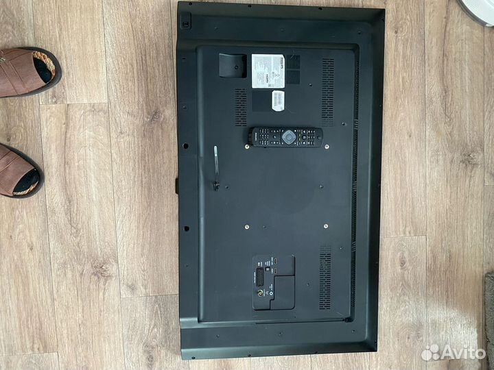 Телевизор Philips 40