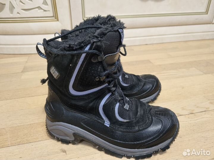 Ботинки зимние Columbia женские 40