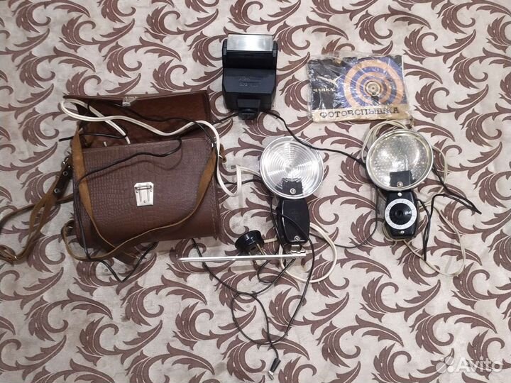 Фотовспышки чайка и фэ30