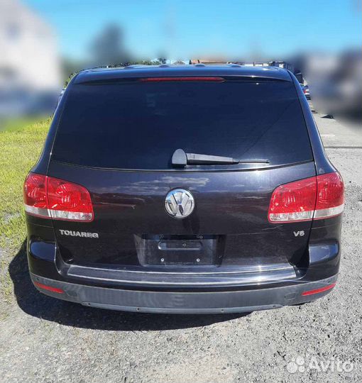 Радиатор охлаждения двигателя Volkswagen Touareg